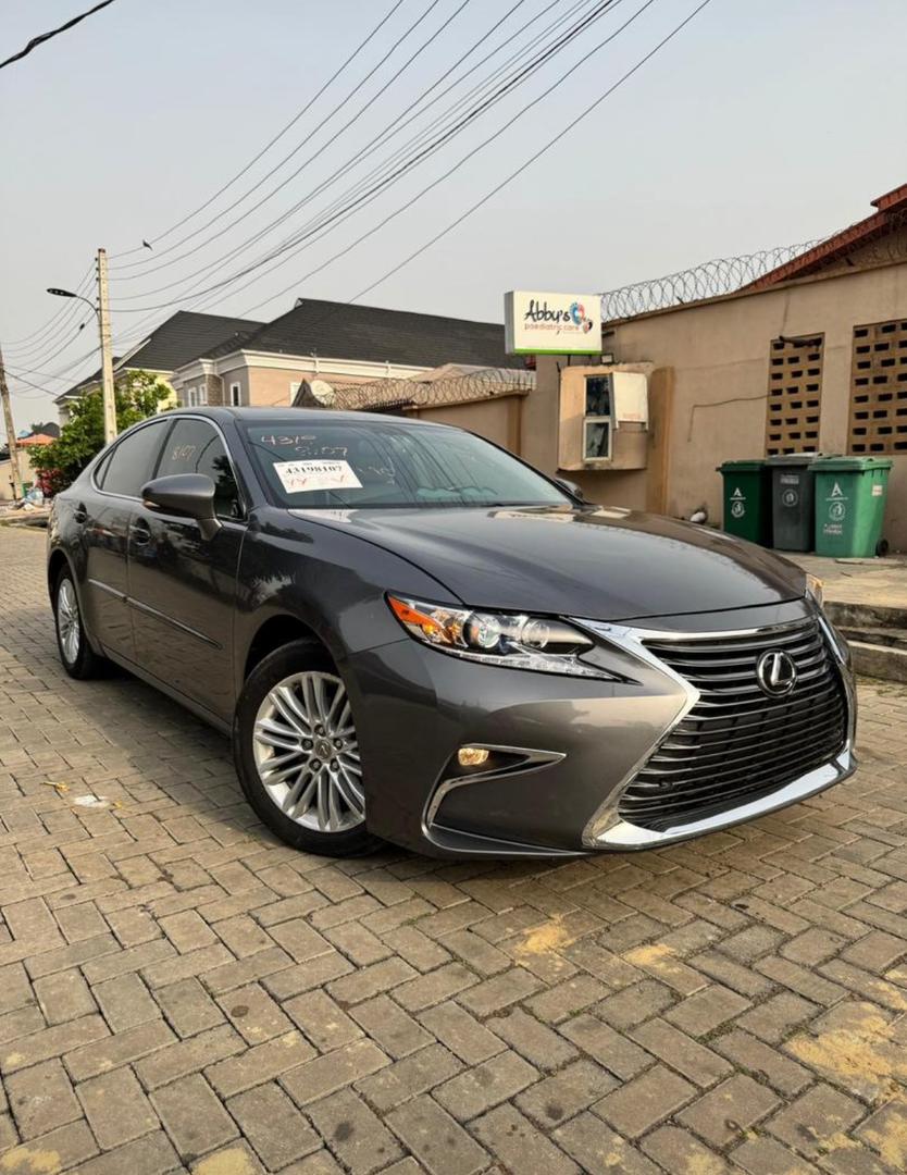 Lexus ES 350